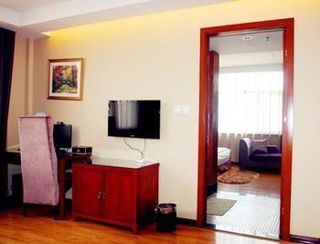 Fu Yuan Business Hotel- Luanchuan Gucheng  Esterno foto